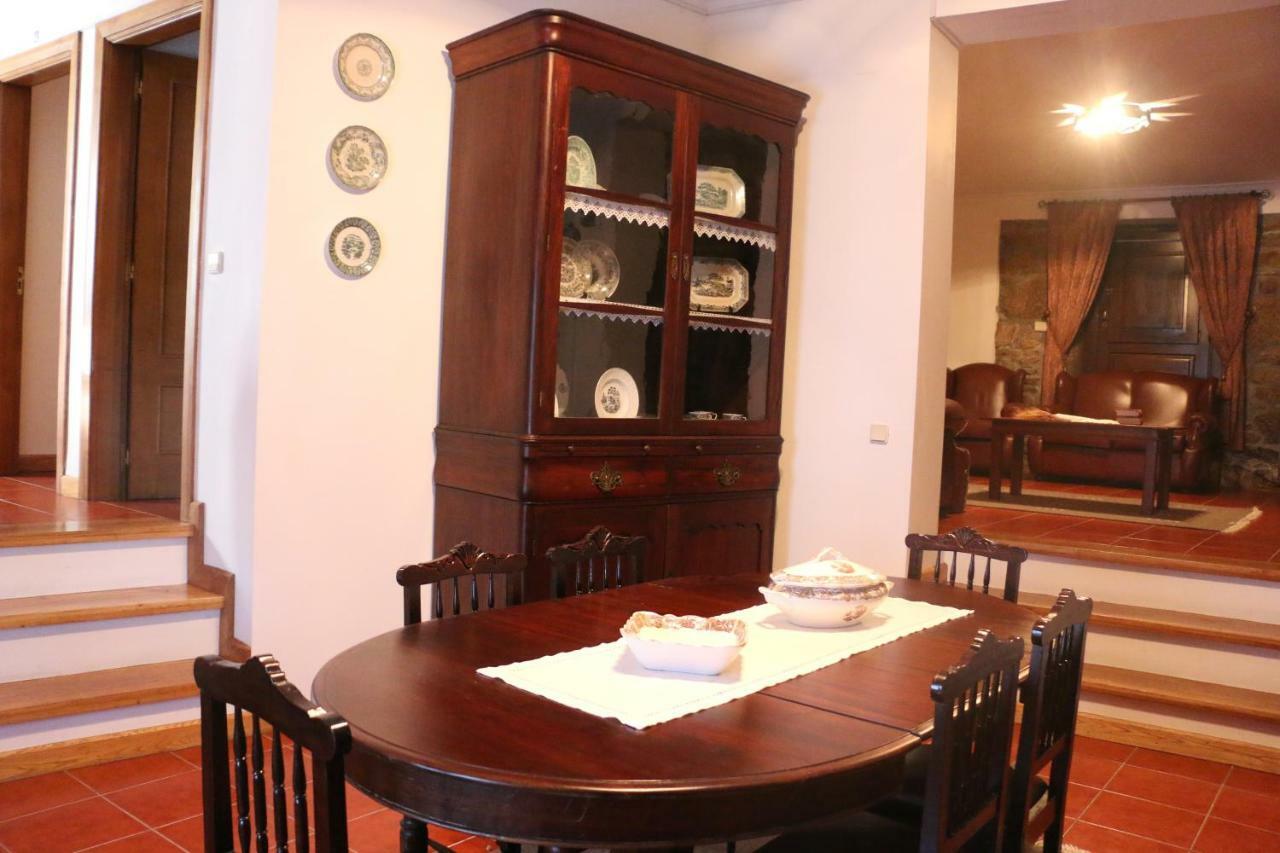 Casa Dona Urraca Hotel Vilarinho da Castanheira Luaran gambar